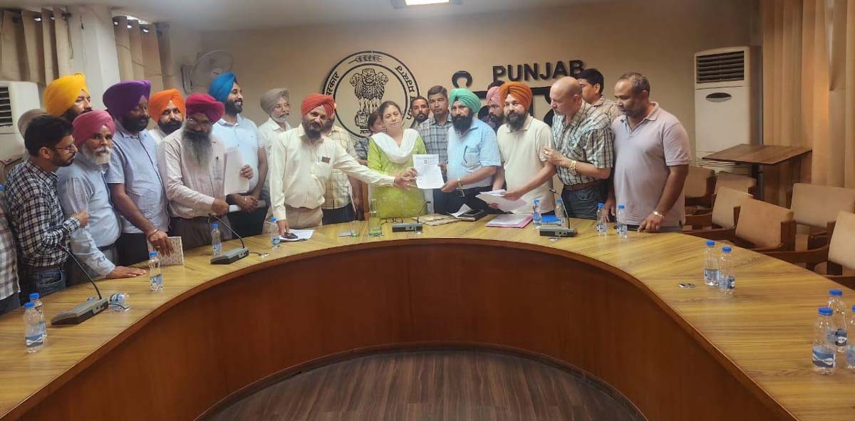 SSBC Teachers Union Punjab Delegation Meets Punjab Education Secretary